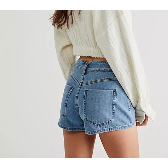 Free People Western Denim Shorts Size 28 Adjustable Waist Cowgirl Boho Country - Picture 4 of 11